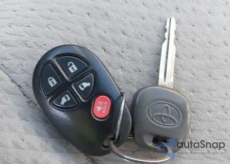 2013 Toyota Sienna Le V6 8 Passenger from USA, damaged, VIN 5TDKK3DC2DS372953